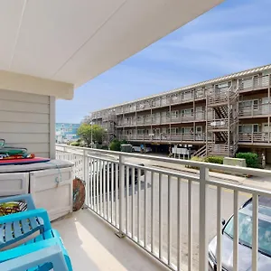  Holiday home Salty Sands Ii